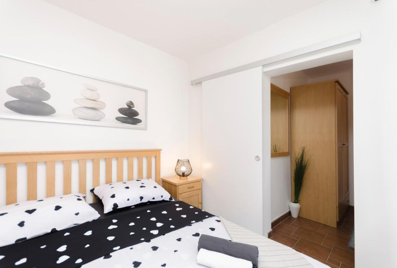 Ferienwohnung Teras De Vodice Exterior foto