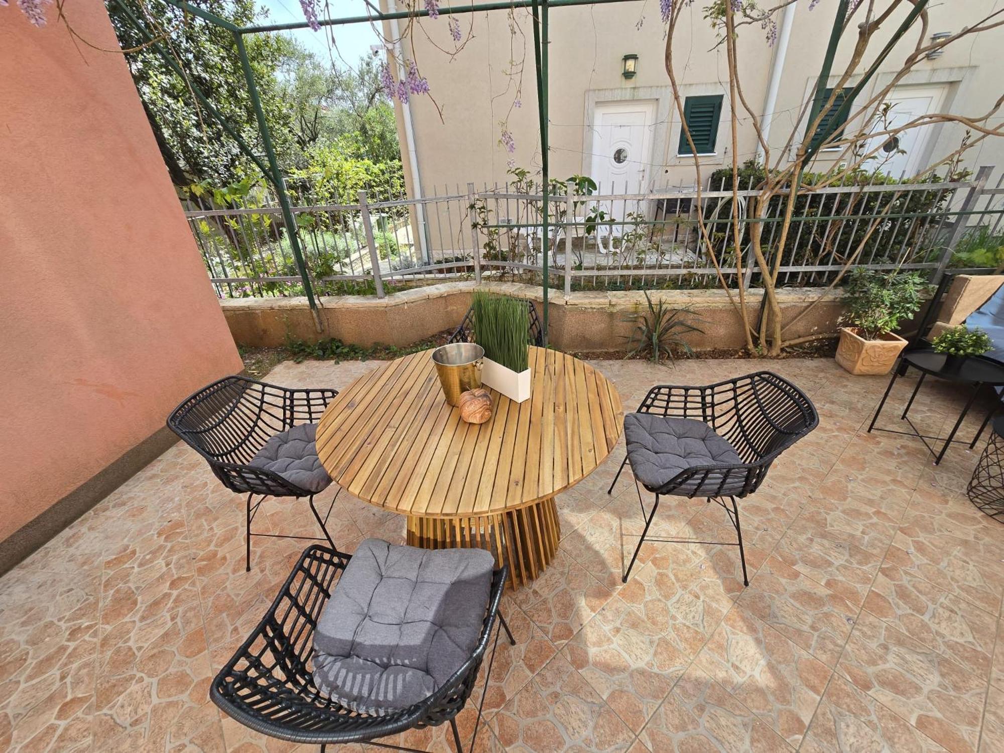 Ferienwohnung Teras De Vodice Exterior foto